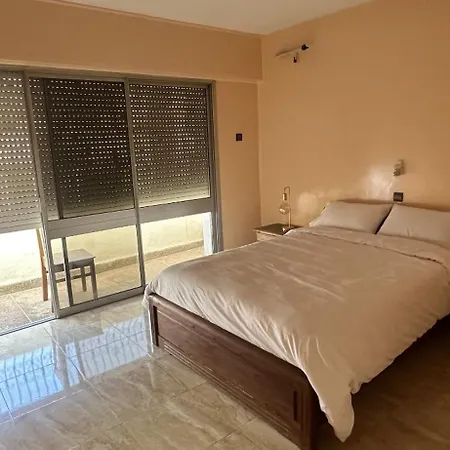 Superbe Appartement Centre Agadir 10Mn A Pied Plage Esterno foto